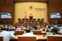 Quốc hội thông qua Nghị quyết sửa đổi, bổ sung một số điều của Hiến pháp với 100% đại biểu có mặt tán thành.