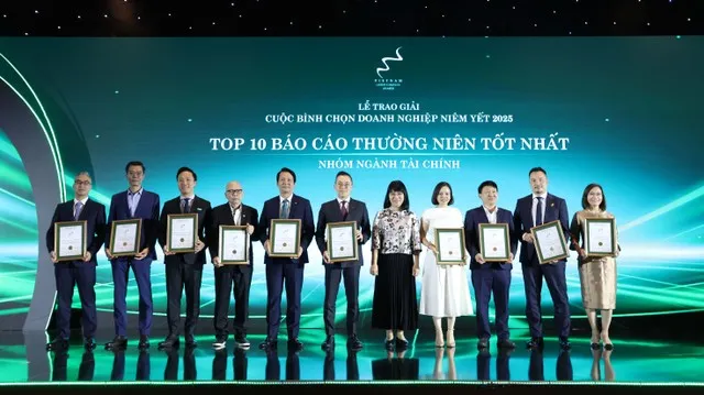 Top 10 báo cáo thường niên tốt nhất nhóm Tài chính (Ảnh: Lê Toàn)