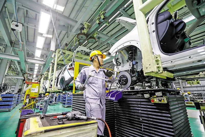 Tỷ trọng công nghệ cao còn thấp, ngay cả của các doanh nghiệp có vốn đầu tư nước ngoài. Ảnh: Đức Thanh 