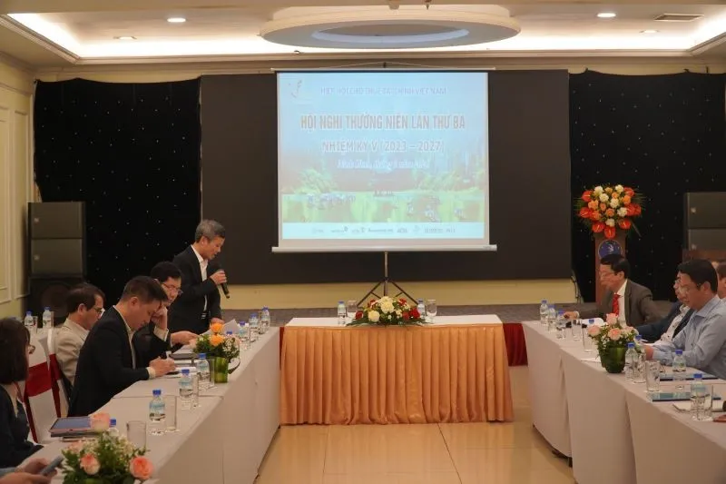 Ông Nguyễn Thiều Sơn, Chủ tịch Hiệp hội Cho thuê tài chính Việt Nam tại Hội nghị thường niên lần thứ 3 của Hiệp hội Cho thuê tài chính Việt Nam sáng 20/3 