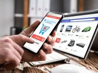 Luật Thương mại điện tử đang được đề nghị xây dựng sẽ quy định chặt hơn với người tham gia bán hàng online.