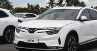 Với sự xuất hiện ngày càng phổ biến của xe điện, cạnh tranh trong phân khúc bảo hiểm xe cơ giới cũng sôi động hơn