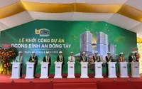 Đại biểu thực hiện nghi thức khởi công.