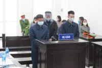 Các bị cáo tại tòa.