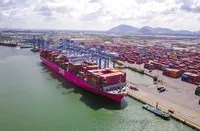 Việc đề xuất miễn thu phí hạ tầng cảng biển tại Bình Dương và Bà Rịa - Vũng Tàu cho thấy, nỗ lực của TP.HCM trong việc tháo gỡ nút thắt chi phí logistics, tái phân bổ luồng hàng và nâng cao năng lực cạnh tranh vùng