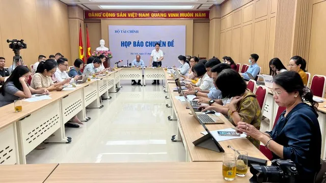 Toàn cảnh buổi họp báo (ảnh: M.M)
