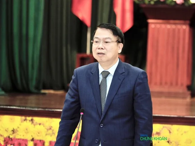 Thứ trưởng Bộ Tài chính Nguyễn Đức Chi chủ trì buổi họp báo - ẢNh: M.M