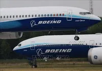Máy bay Boeing 777X và Boeing 737-10. (Ảnh tư liệu: THX/TTXVN)
