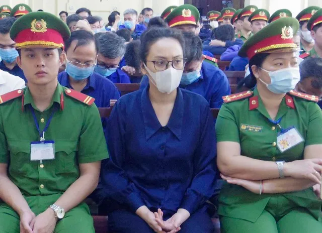 Bị cáo Trương Huệ Vân, ngày 11/4. Trước đó, Viện Kiểm sát đề nghị mức án 19-20 năm tù.