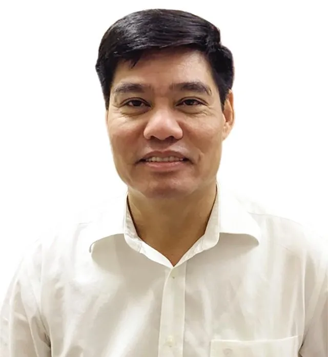 PGS-TS. Lê Văn Cường, Phó viện trưởng Viện Xây dựng Đảng (Học viện Chính trị quốc gia Hồ Chí Minh)