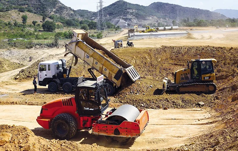 Chạy đua giải ngân vốn đầu tư công 