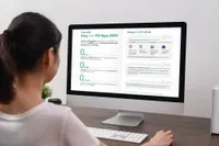 Nhiều chị em chọn tham gia các gói bảo hiểm sức khỏe có quyền lợi tối ưu cho nhóm bệnh ung thư vú. Ảnh Hà Thu