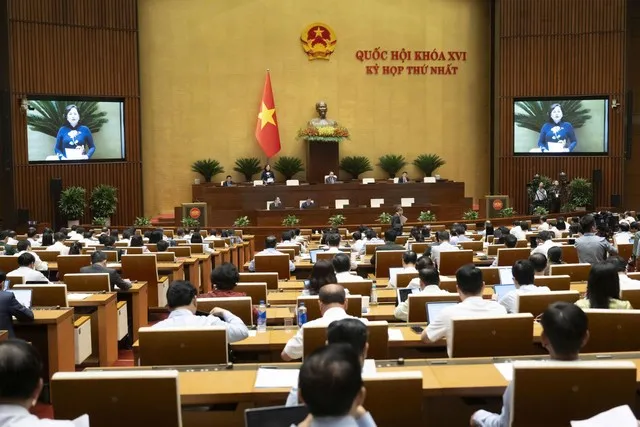 Quốc hội nghe các báo cáo kinh tế xã hội, ngân sách chiều 9/4