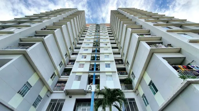 Quỹ nhà ở quốc gia là quỹ tài chính nhà nước ngoài ngân sách, có tư cách pháp nhân, hoạt động không vì mục đích lợi nhuận.