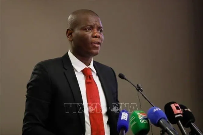 Ông Ronald Lamola. Ảnh: Getty Images/TTXVN