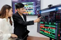 Nhiều nhà đầu tư kỳ vọng “ăn Tết sớm” cùng các cổ phiếu được hưởng lợi từ mùa tiêu dùng sôi động nhất trong năm