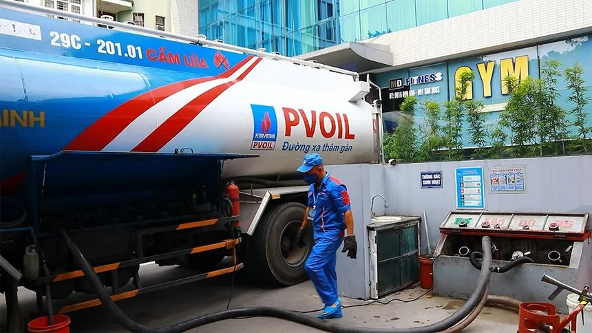 Chủ động phương án ứng phó trong trường hợp nguồn cung nhiên liệu nhập khẩu bị gián đoạn 