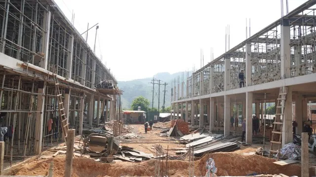 Hiện trường dự án Trường nội trú Tiểu học và Trung học cơ sở Đakrông.