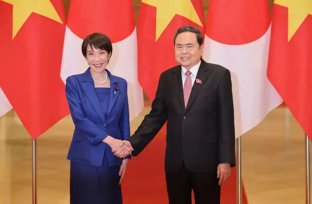 Chủ tịch Quốc hội Trần Thanh Mẫn và Thủ tướng Nhật Bản Takaichi Sanae. Ảnh: Đức Thanh.