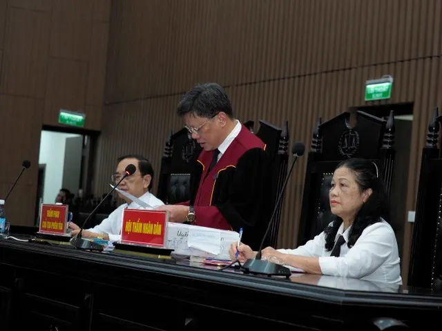 Thẩm phán Lưu Ngọc Cảnh, Chủ tọa phiên toà đọc quyết định mở phiên xử