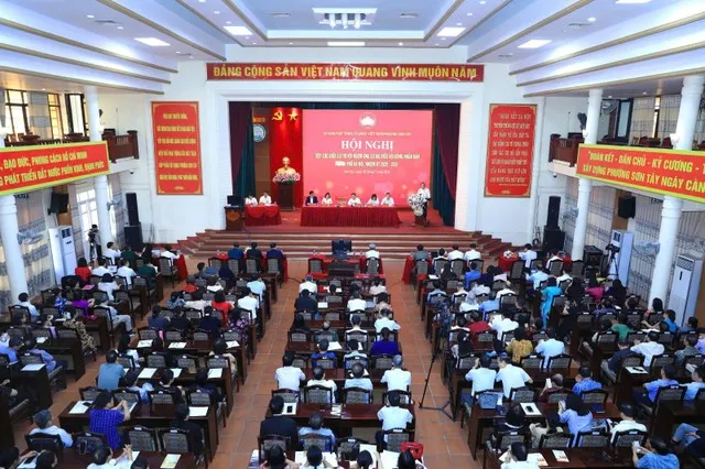 Toàn cảnh buổi tiếp xúc cử tri Đơn vị bầu cử số 14.