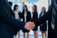 Chứng khoán Bản Việt (VCI) mua lại 392 tỷ đồng trái phiếu trước hạn