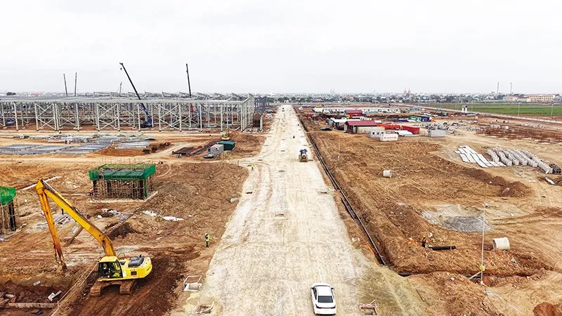  Tổ hợp nhà máy Omoda & Jaecoo Việt Nam đang được hoàn tất xây dựng. Đây là dự án hợp tác giữa Tập đoàn Chery và Tập đoàn Geleximco, với định hướng trở thành trung tâm sản xuất và xuất khẩu các dòng xe năng lượng mới trong khu vực 