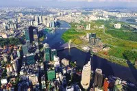 Trung tâm Tài chính quốc tế tại TP.HCM có diện tích khoảng 898 ha, thuộc địa giới hành chính phường Sài Gòn, phường Bến Thành, Khu đô thị mới Thủ Thiêm thuộc phường An Khánh. Trong ảnh: Khu vực ven sông Sài Gòn, Khu đô thị Thủ Thiêm. Ảnh: Lê Toàn