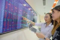 Một số nhóm cổ phiếu đáng quan tâm là chứng khoán, đầu tư công, bất động sản dân cư, bất động sản khu công nghiệp và ngân hàng