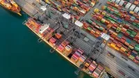Cổ phiếu vận tải tiếp tục được hưởng lợi từ sự gián đoạn nghiêm trọng trong chuỗi cung ứng toàn cầu