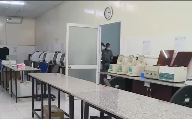 Khu trộn nguyên liệu kit test Công ty Việt Á.