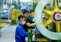 Cú nghẽn ở năng lượng có thể đi vòng rất nhanh qua vận tải, phân bón, nguyên liệu đầu vào và lịch giao hàng của doanh nghiệp sản xuất. Ảnh: Đ.T