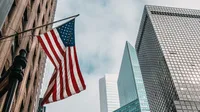 Cuộc đua giữa ngân hàng truyền thống và stablecoin đang nóng lên