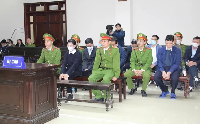 Các bị cáo tại phiên tòa phúc thẩm. Các bị cáo tại phiên tòa phúc thẩm.