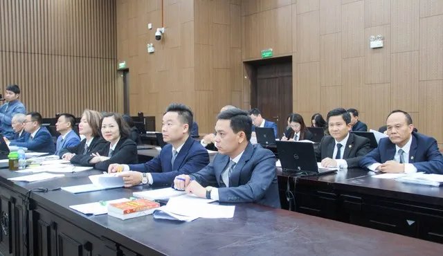 Các luật sư tham gia bào chữa cho các bị cáo tại phiên tòa sơ thẩm.