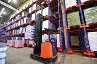 Cần thiết lập một hệ thống công cụ hỗ trợ hiệu quả cho các doanh nghiệp Việt đầu tư ra nước ngoài. Ảnh: Đức Thanh