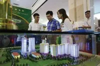 Tín dụng mua nhà cần hướng nhiều hơn tới người mua ở thực. Ảnh: Dũng Minh.