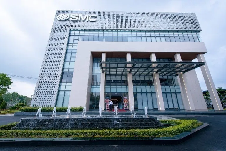 Đầu tư Thương mại SMC (SMC) miễn nhiệm 4 lãnh đạo