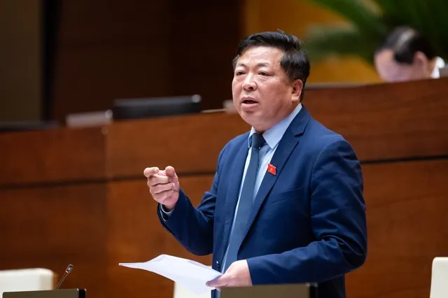 Bộ trưởng Bộ Xây dựng Trần Hồng Minh