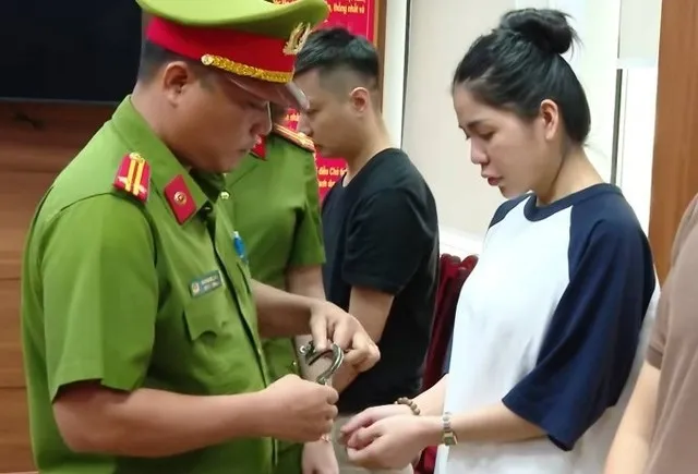 Bắt Hằng "du mục".