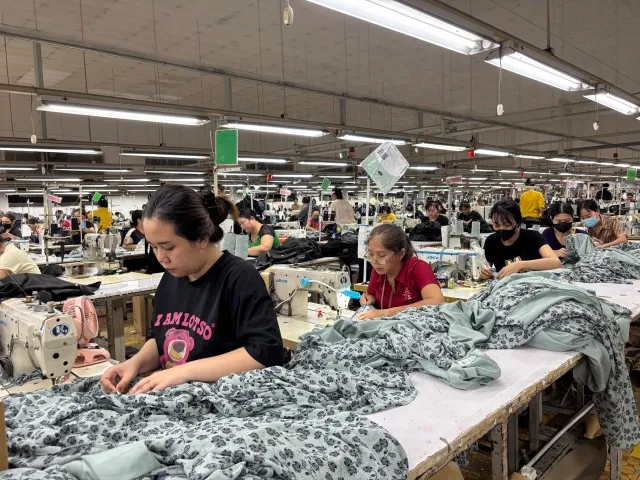 Hoạt động xuất, nhập khẩu trong các quý tới sẽ tiếp tục đối mặt với nhiều khó khăn, đặc biệt nếu xung đột địa chính trị tại Trung Đông kéo dài.