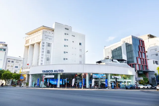 Tasco Auto Signature Nguyễn Văn Trỗi - showroom flagship cao cấp nhất theo chuẩn mực quốc tế do Tasco đầu tư, vừa được khai trương vào cuối tháng 3 vừa qua