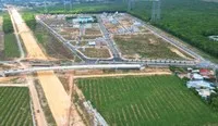 Hạ tầng giao thông kết nối TP.HCM và các tỉnh Đông Nam Bộ đang được tăng tốc đầu tư. Ảnh: Lê Toàn.