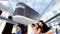Việc huy động vốn qua sàn chứng khoán sẽ hiệu quả khi doanh nghiệp chuẩn bị tốt . Ảnh: Dũng Minh
