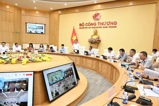 Bộ trưởng Công thương làm việc với các Tập đoàn, doanh nghiệp lớn như PVN, Petrolimex, PV Gas, EVN...