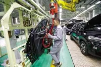 Hàng loạt tập đoàn tư nhân lớn đã hình thành và vươn tầm quốc tế, như Vingroup, Viettel, FPT... Ảnh: Đức Thanh