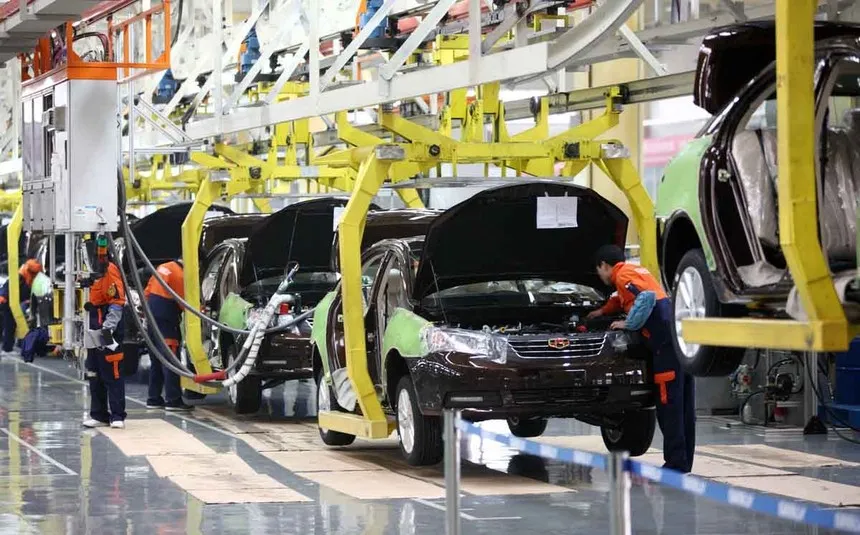 Lĩnh vực sản xuất, lắp ráp, nhập khẩu ô tô được Bộ Công thương đề nghị bãi bỏ khỏi Danh mục ngành nghề đầu tư, kinh doanh có điều kiện. Ảnh minh họa
