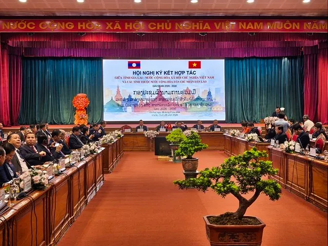 Quang cảnh hội nghị ký kết bản ghi nhớ.