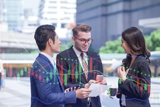 Sự hiện diện của dòng vốn dài hạn và nhà đầu tư có kỷ luật đóng vai trò như “bộ đệm”, giúp thị trường ổn định hơn trước các biến động bên ngoài
