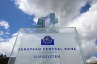 ECB giữ nguyên lãi suất trong cuộc họp thứ ba liên tiếp
